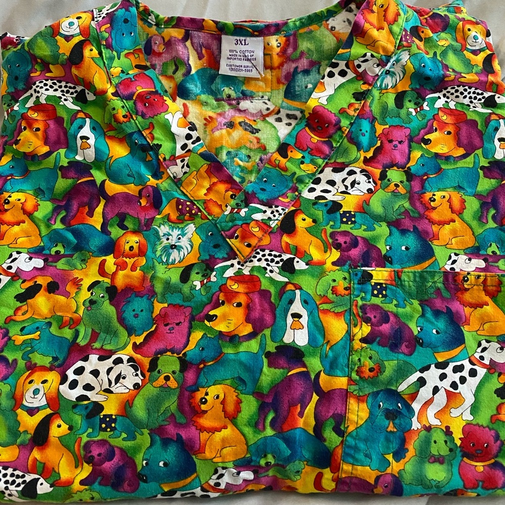 Scrubs top